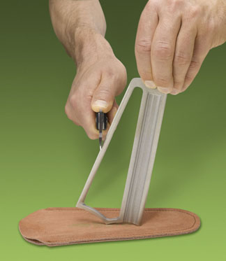 File:Sharpening Knife 02 Cropped.jpg