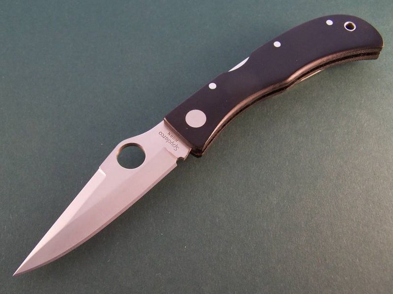 File:C34 horn pe.jpg