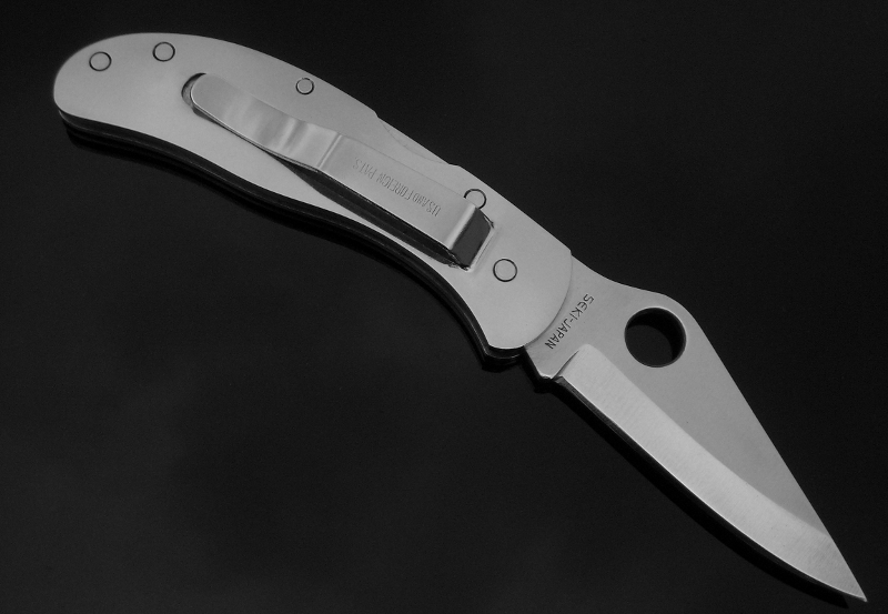 File:C05 Standard1984 clipside.jpg