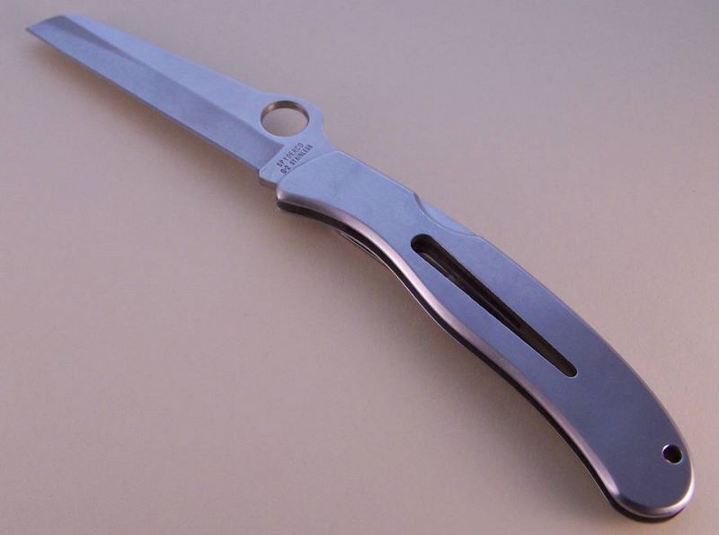 File:Mariner 2nd gen g2 marked pe.jpg